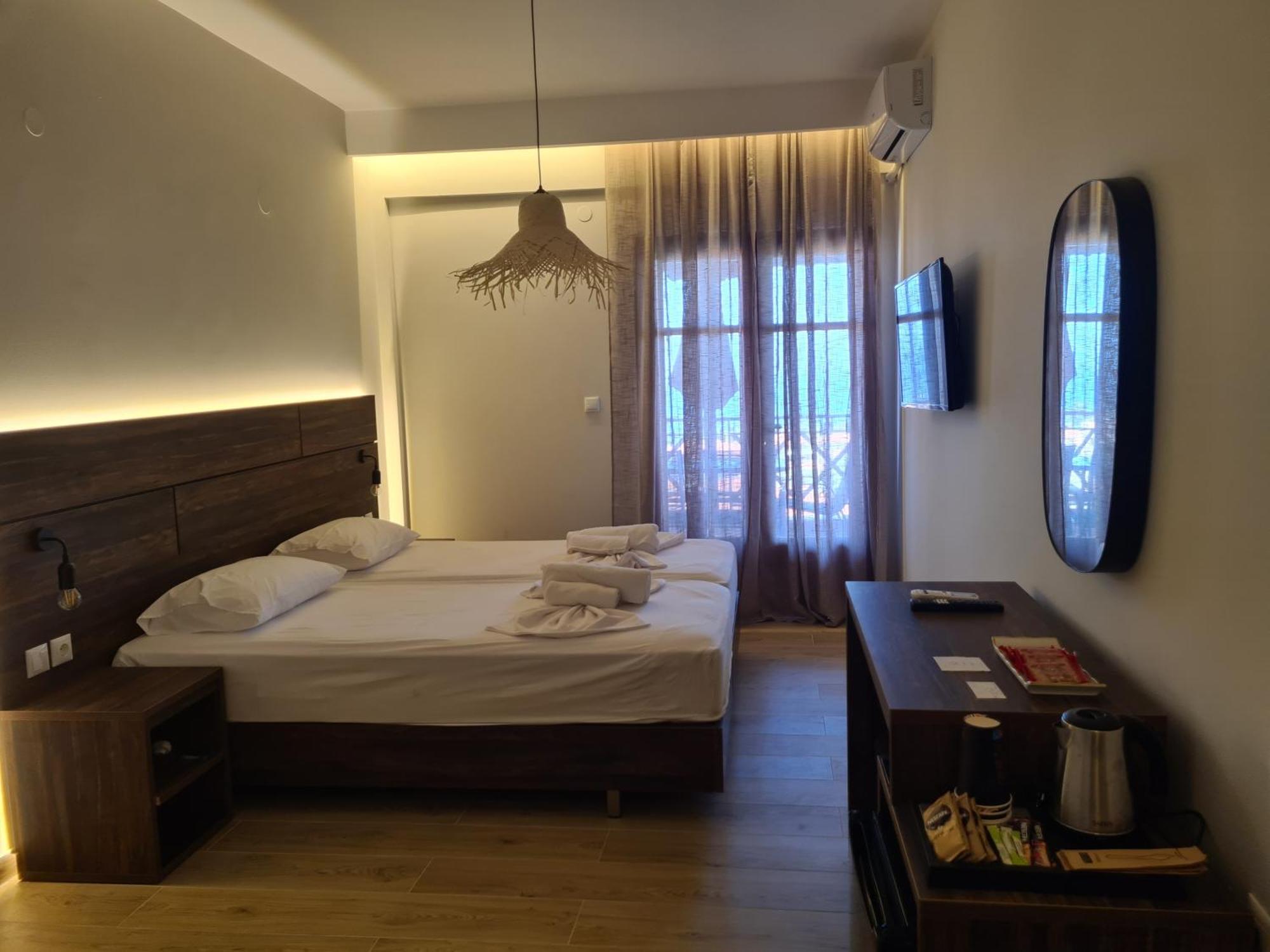 Este Luxury Apartments Kriopigi Extérieur photo