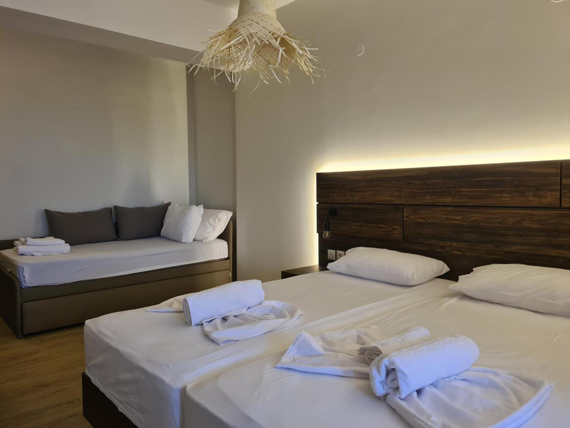 Este Luxury Apartments Kriopigi Extérieur photo
